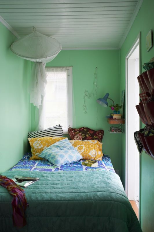 desain kamar tidur kontemporer hijau laut