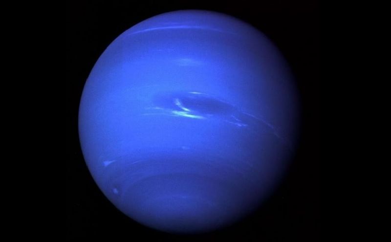 planet neptunus dalam tata surya