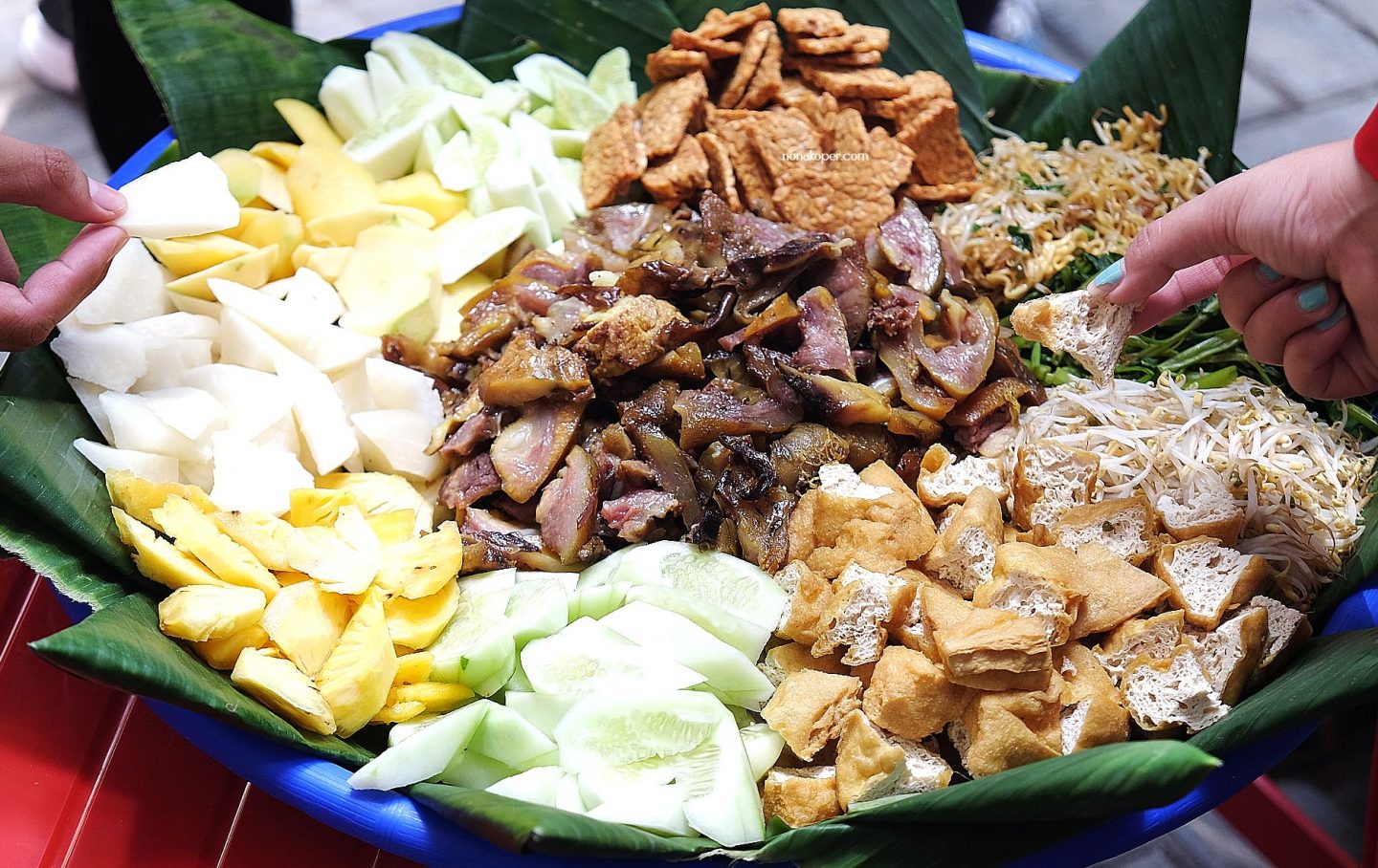 Rujak Cingur Ahmad Jais - Kuliner di Surabaya