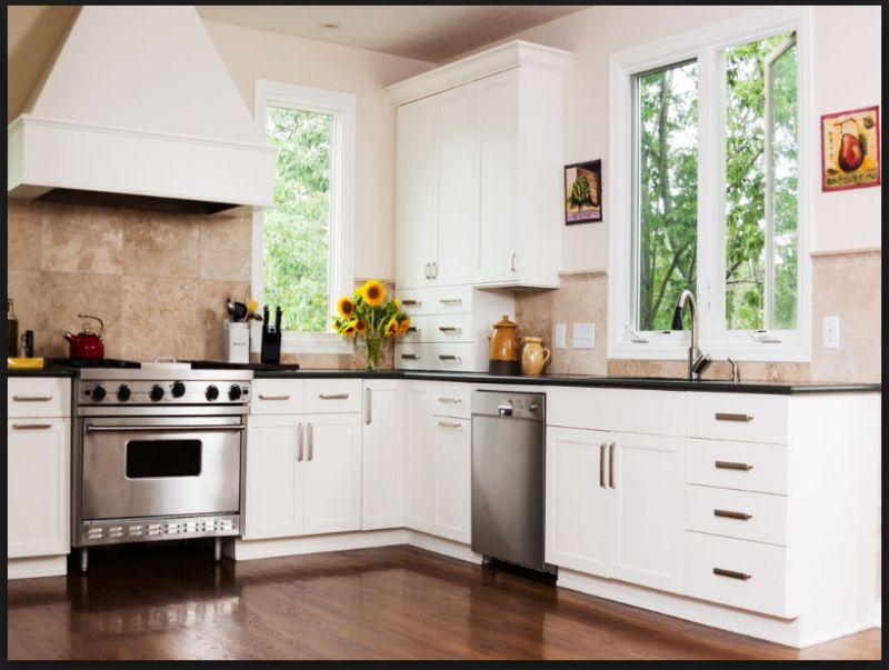 desain dapur dengan jendela