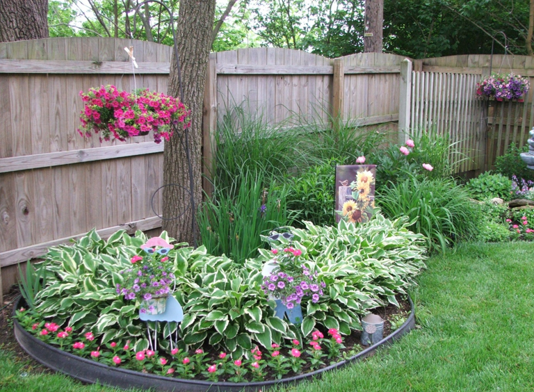 1. Cheery Floral Border and Window Boxes